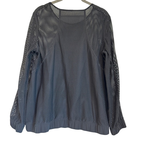 Lululemon Black Mesh Pullover - Picture 6 of 9